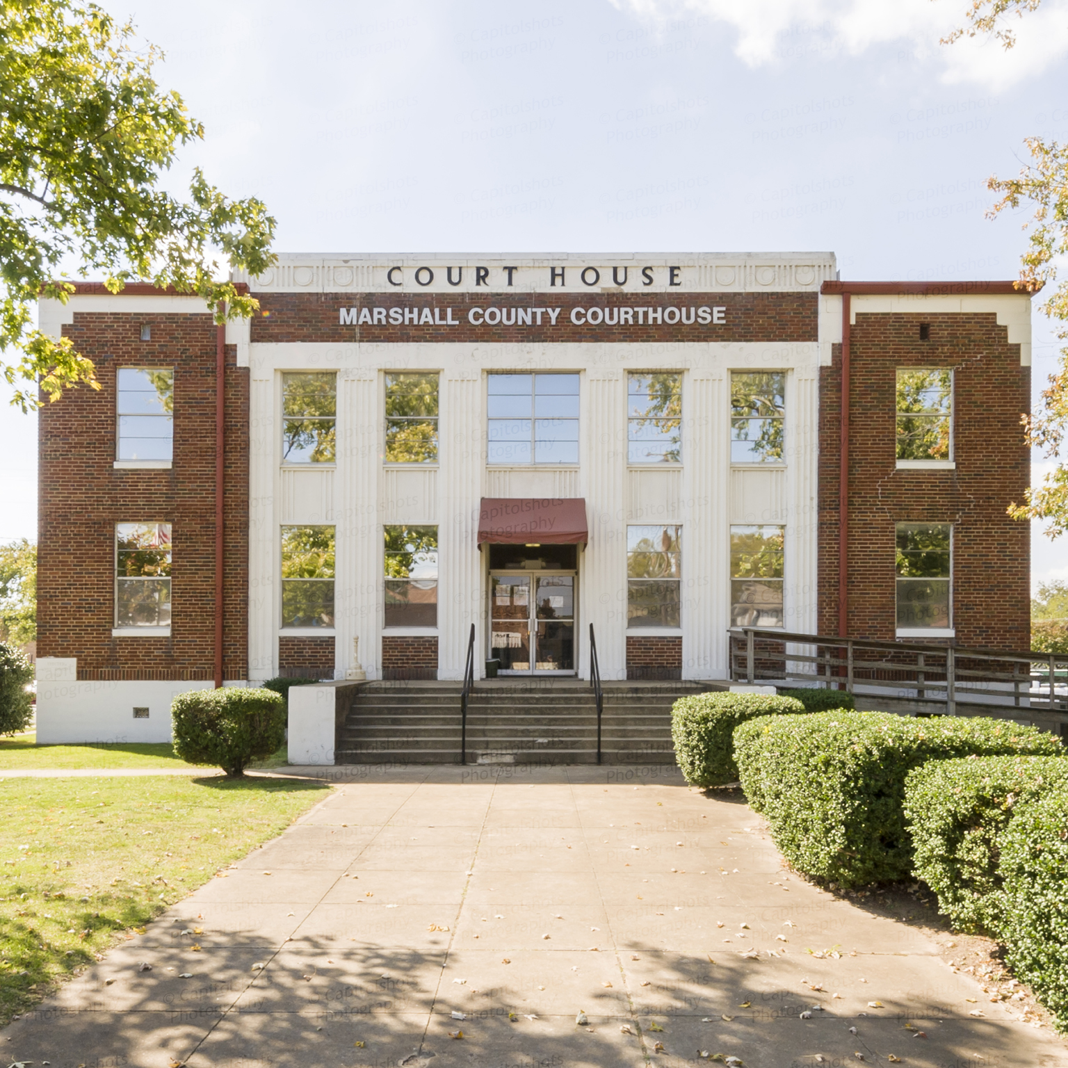 Marshall County Courthouse (Albertville Alabama) Stock Images Photos