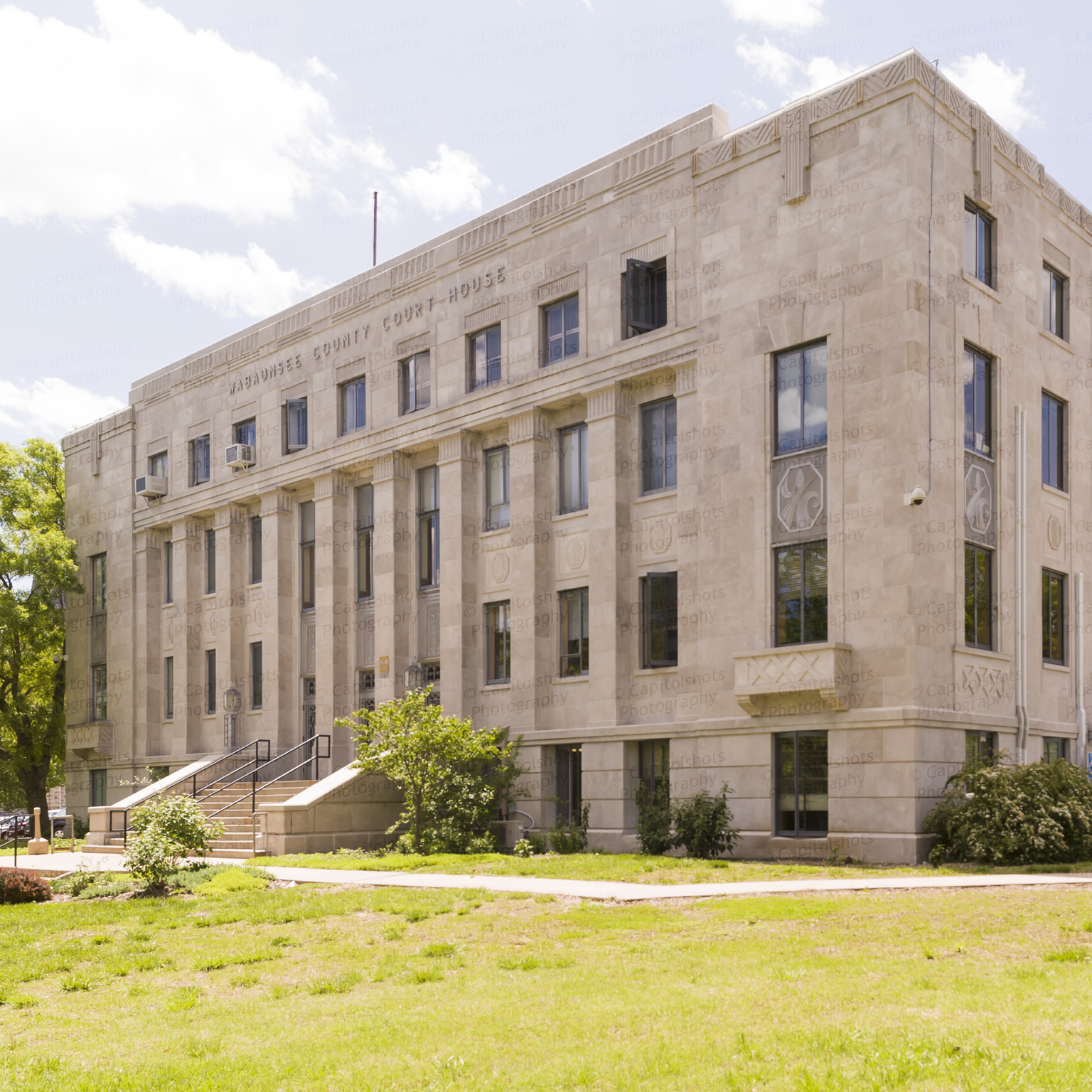 Wabaunsee County Courthouse (Alma, Kansas) Stock Images Photos