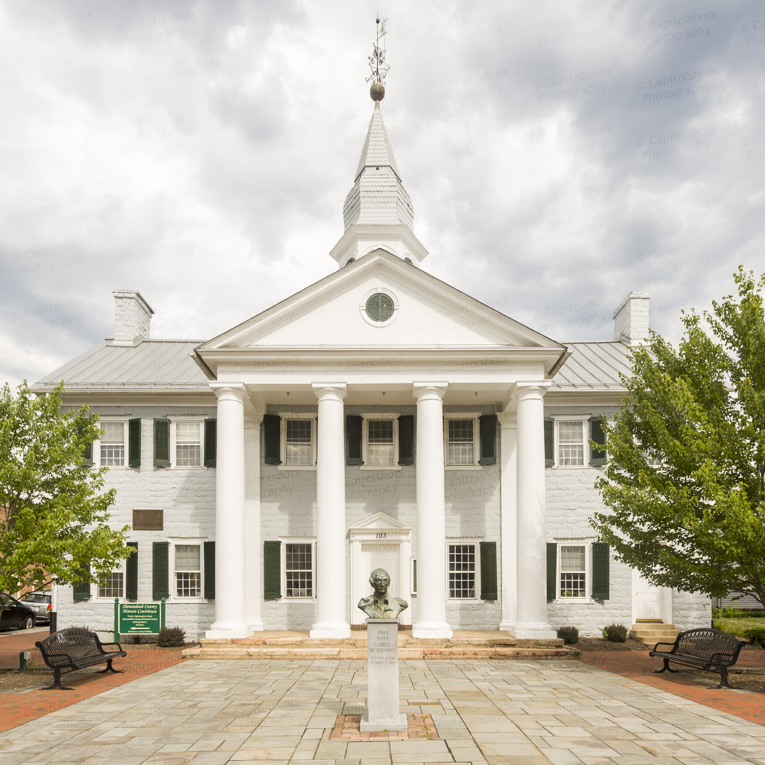 Historic Shenandoah County Courthouse (Woodstock, Virginia) Stock