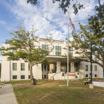 Cameron Parish Courthouse (Cameron, Louisiana)