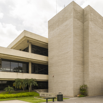 Downey City Hall (Downey, California)