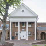 Historic Isle Of Wight County Courthouse (Isle Of Wight, Virginia)