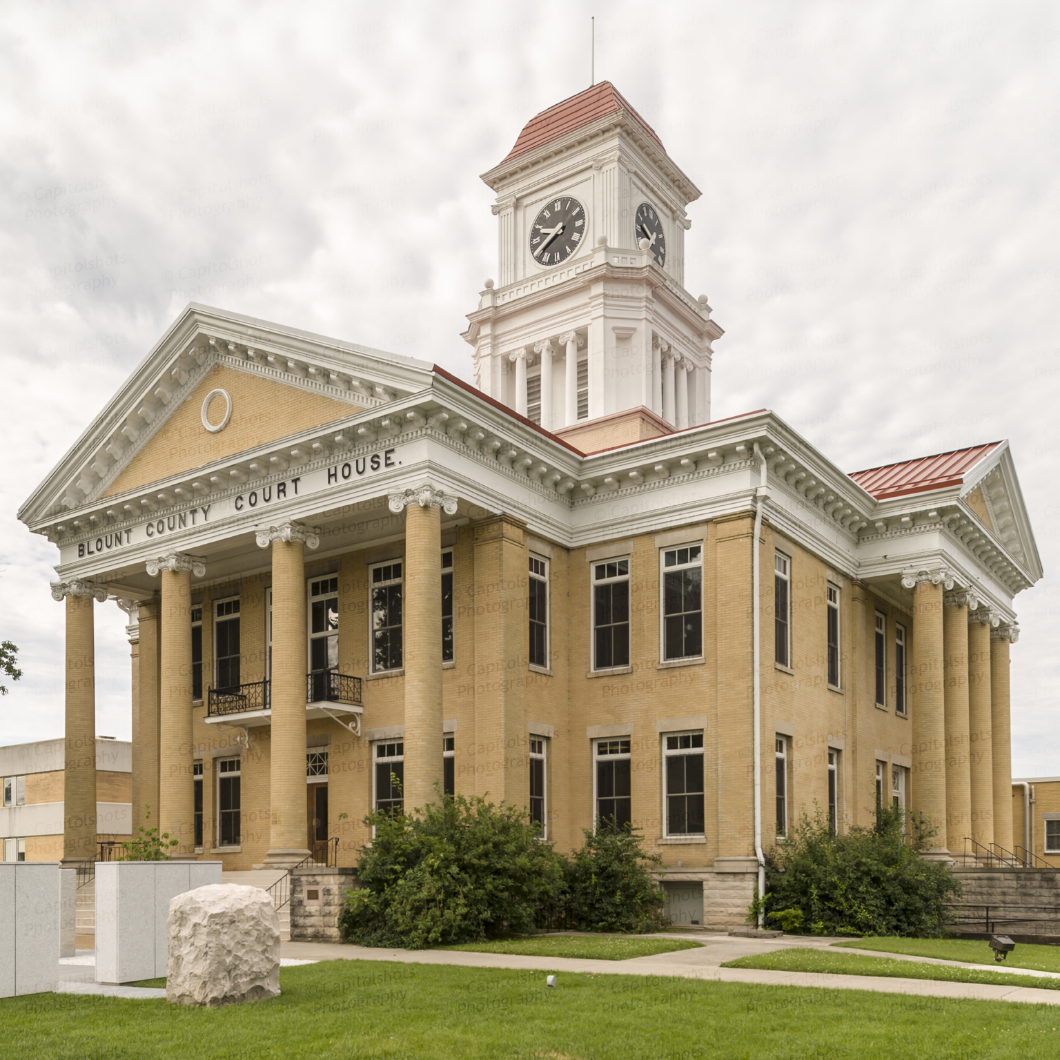 Blount County Courthouse (Maryville, Tennessee) | Stock Images | Photos